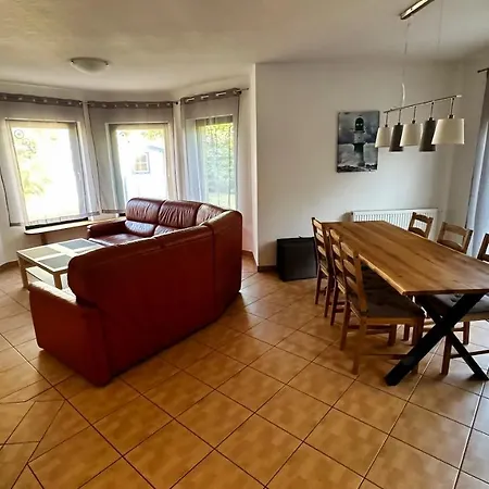 Zum Findling Apartment *