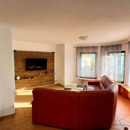 Zum Findling Apartmán *